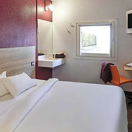 Hotelf1 Grenoble Hotel *