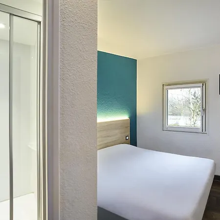 Hotel Hotelf1 Grenoble
